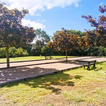 Mobil Familial Kemp *